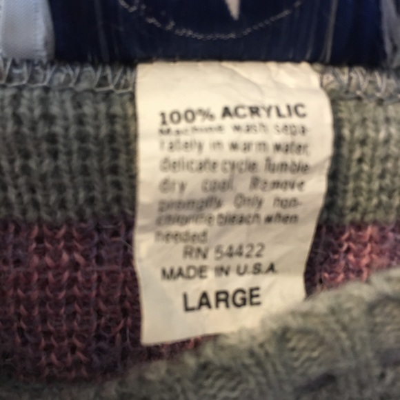 Bay Point Thread Pastel Sweater - Picture 4 of 6